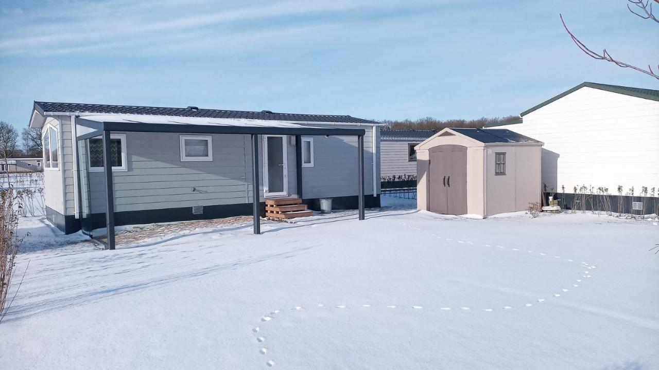 Weerribben Chalets 호텔 Paasloo 외부 사진